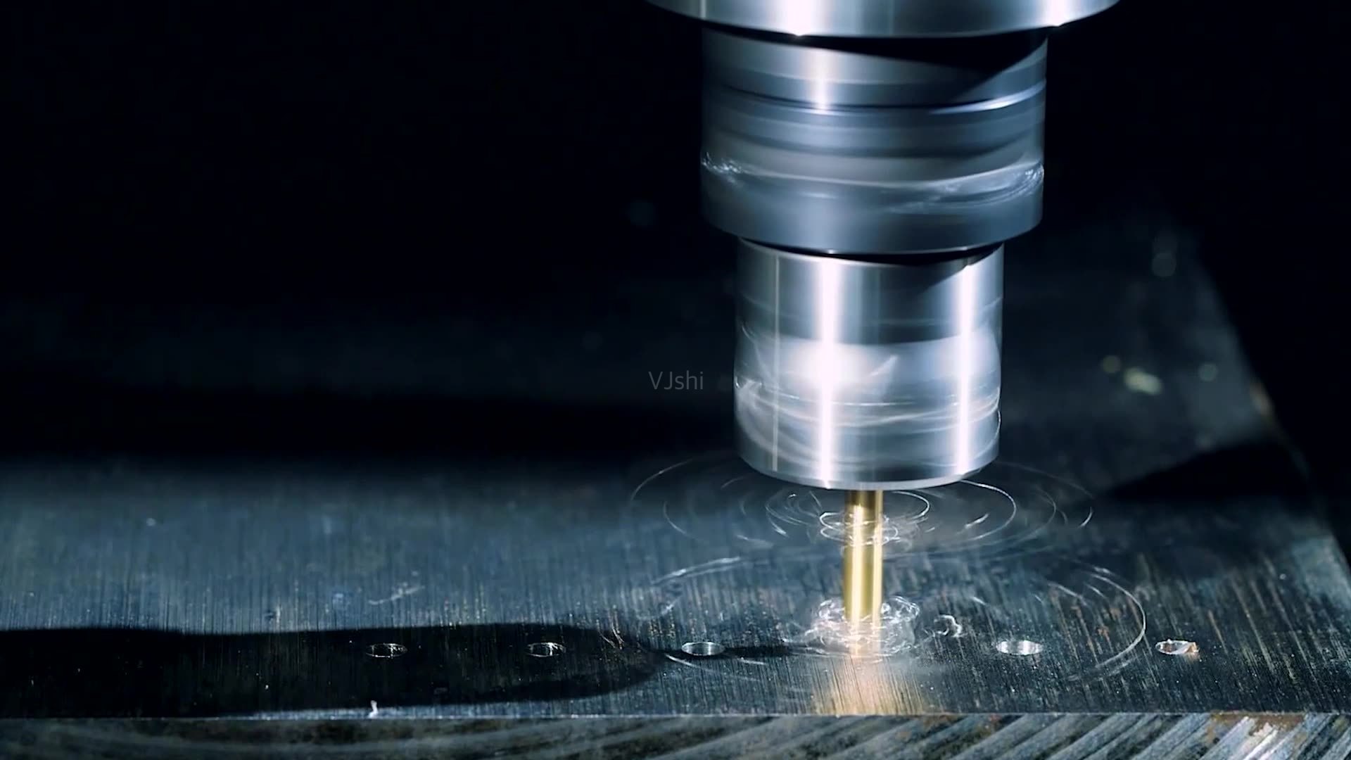 <strong>一種精密模具柔性智能制造單元的設(shè)計與應(yīng)用</strong>